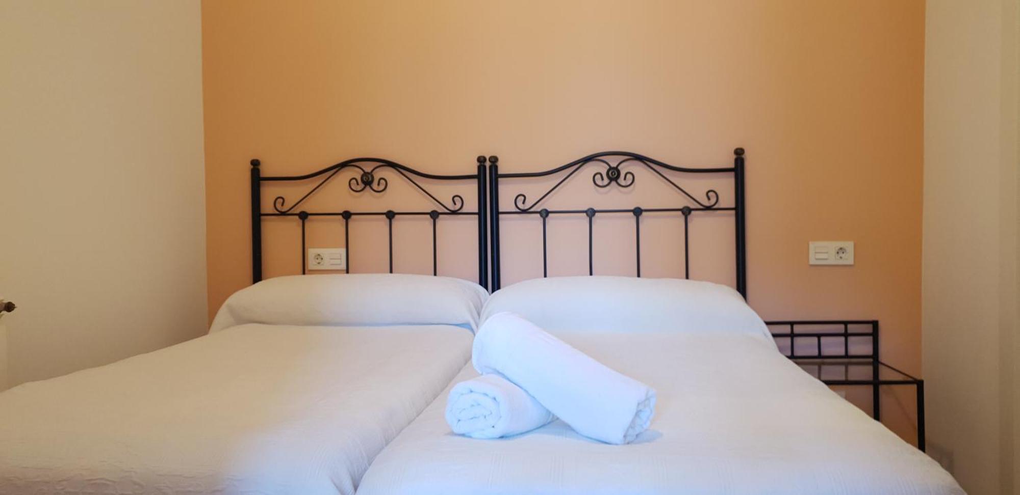 Apartamentos Fermín Cangas de Onís Exterior foto