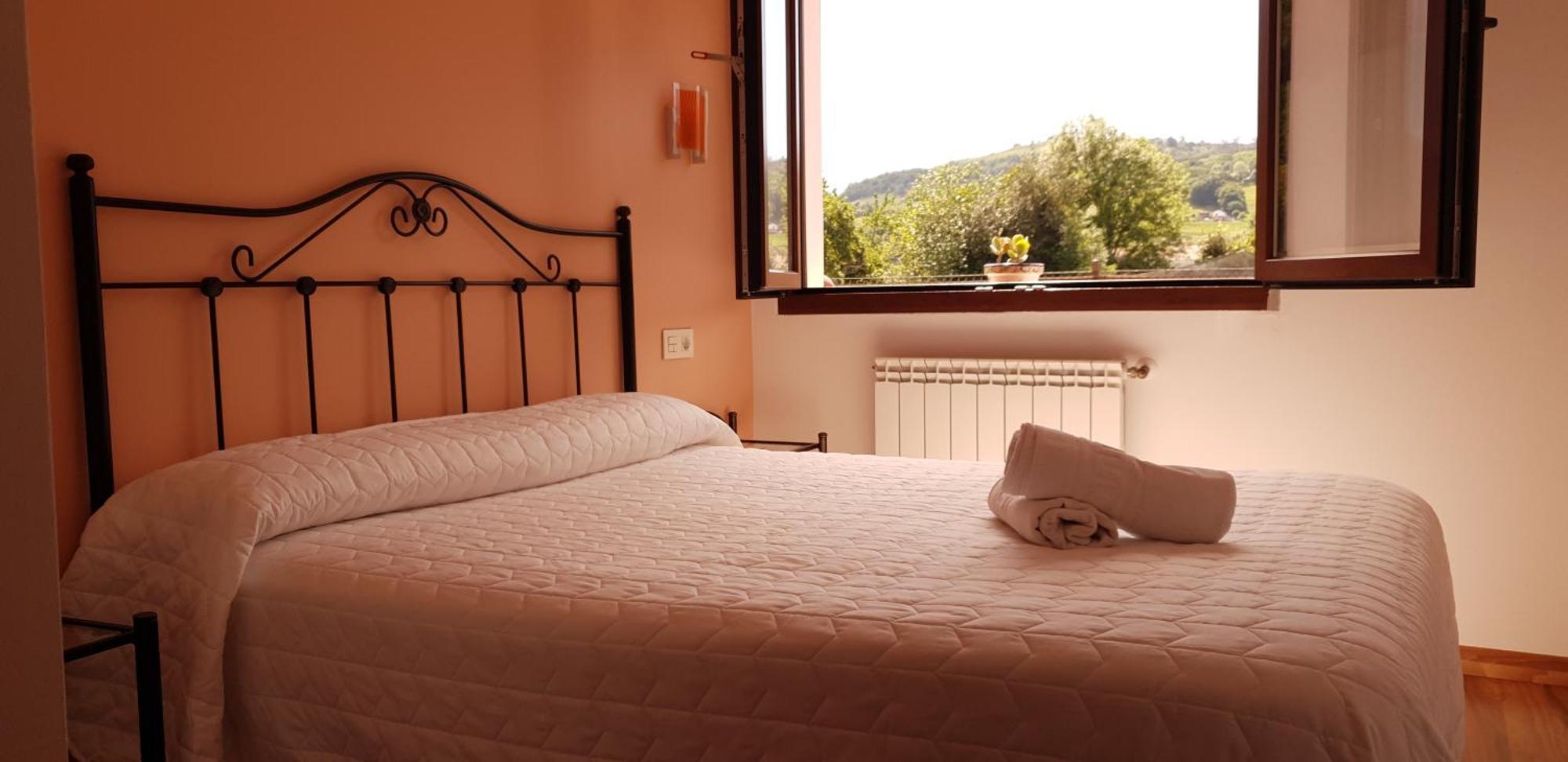 Apartamentos Fermín Cangas de Onís Exterior foto