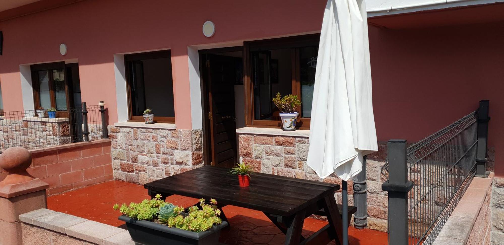 Apartamentos Fermín Cangas de Onís Exterior foto