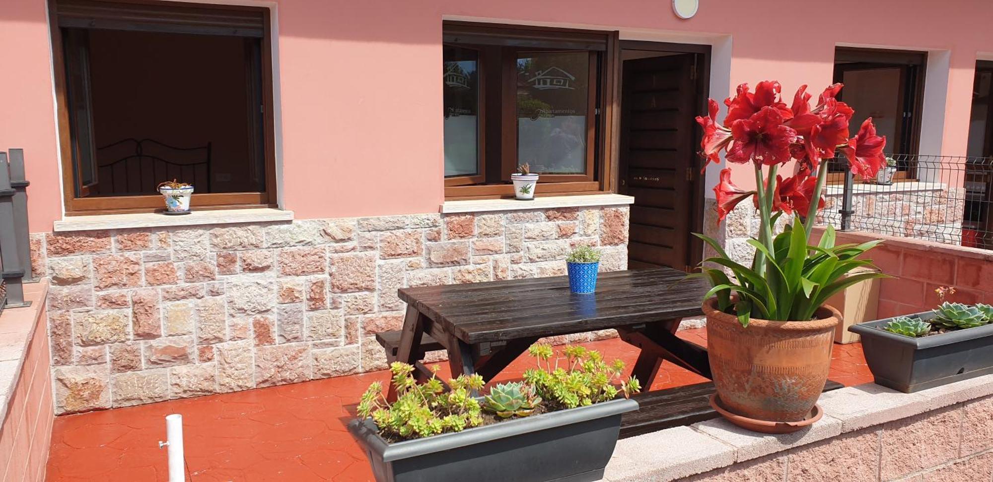 Apartamentos Fermín Cangas de Onís Exterior foto